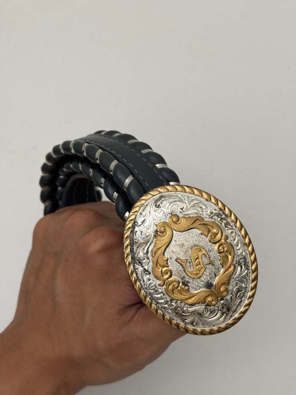 Justin Top Grain Cowhide Leather Belt w Montana Silversmiths Initial S Buckle
